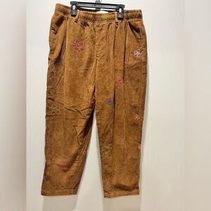 Women's Urban Outfitters Daisy Embroidered Corduroy, LARGE